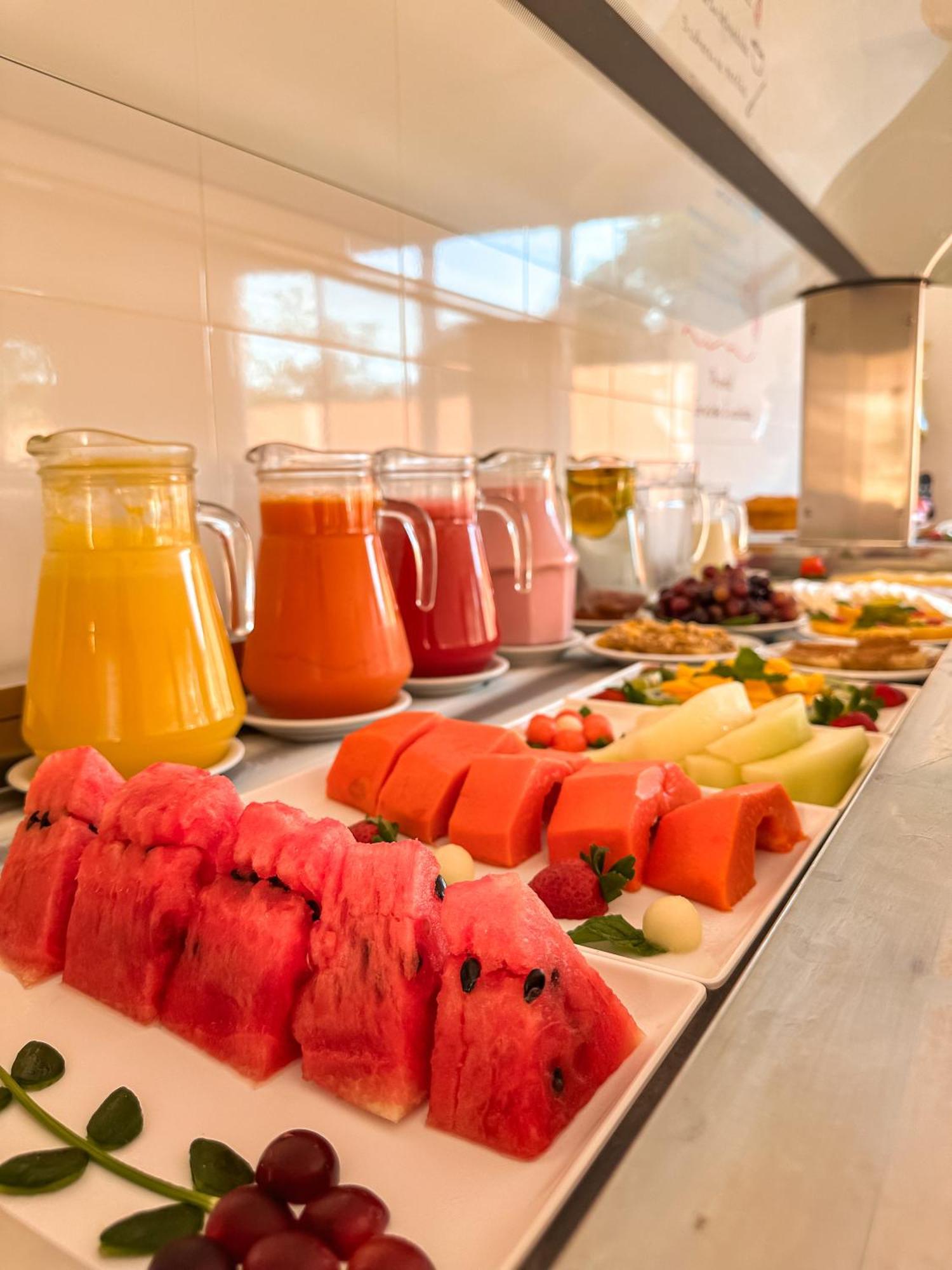 Hotel Stelati จากัวรีอูนา ภายนอก รูปภาพ
